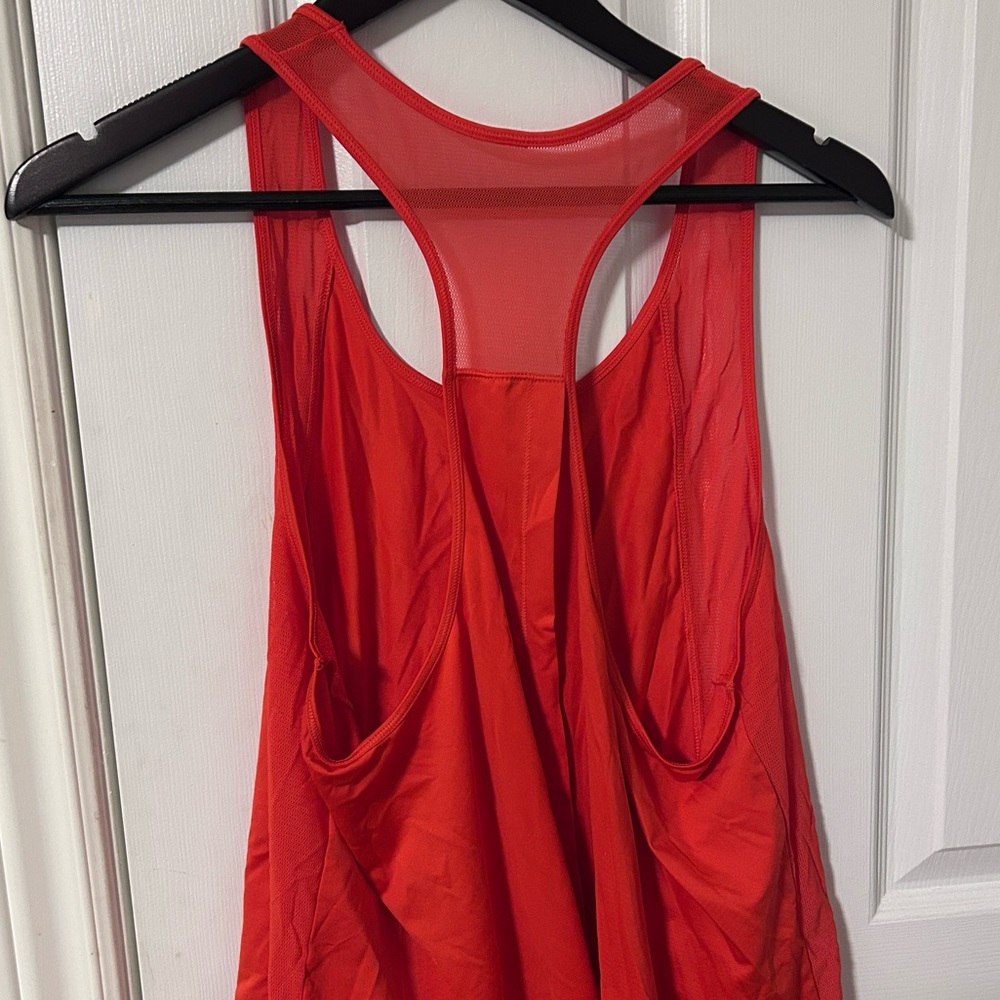UnderArmour Open-Back Racerback Tank (L/XL) - Picture 5 of 5